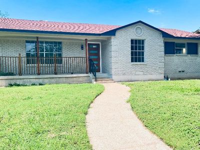 1711 Heather Glen Dr