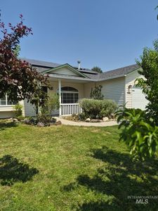 Property at 946 Johnson Dr, Middleton, ID