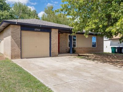 12321 Southgate Dr