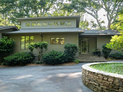 100 Wood Lily Ln