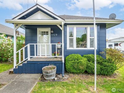 1329 Porter Street