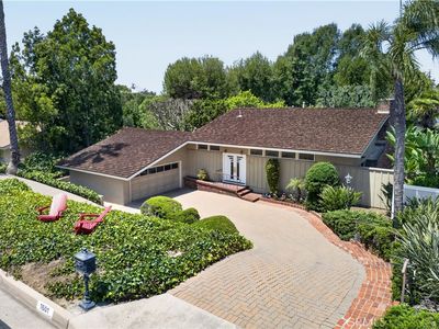1601 Avolencia Dr