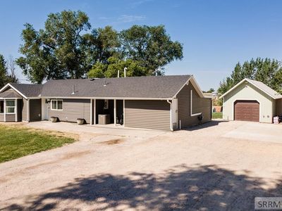 13681 N Yellowstone Hwy