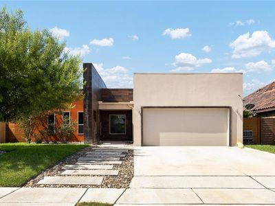 1817 Incarnate Word Ave