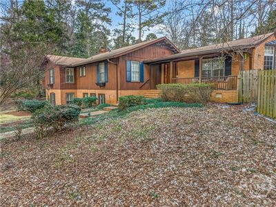 220 Tanglewood Drive