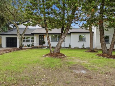 809 Woodcrest Ave
