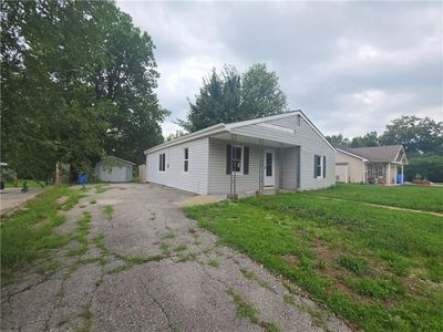 Property at 120 E 6th St, Tonganoxie, KS
