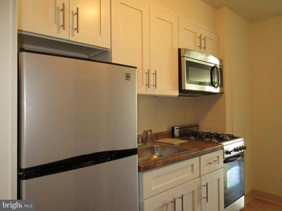 604 S Washington Sq APT 113