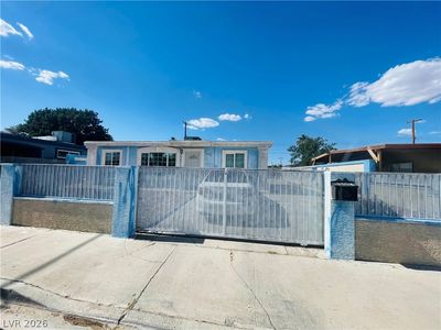 3708 Waikiki Ave