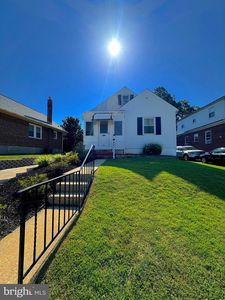 8211 Old Harford Rd