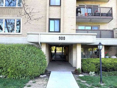900 S River Rd APT 3A