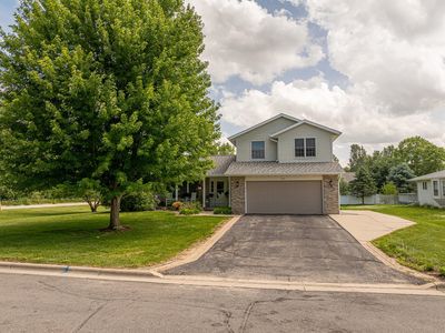 509 Gold Coast Ln