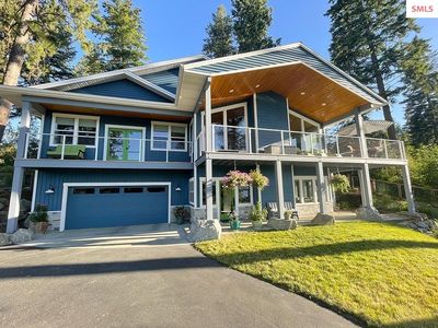 16 Hawkins Rd