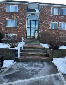 110 Burkhall St Unit O