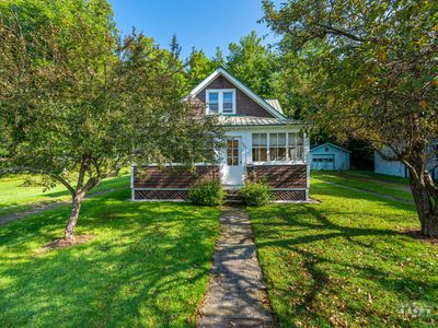 120 Neil St