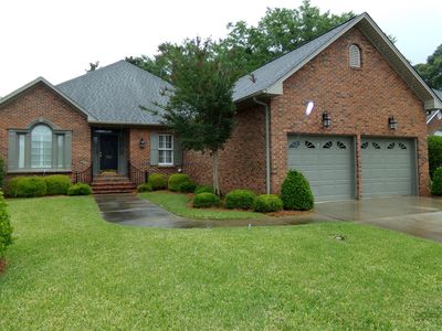 755 E Glouchester Dr