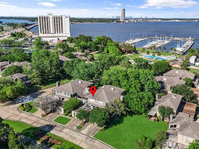 18107 Bal Harbour Dr