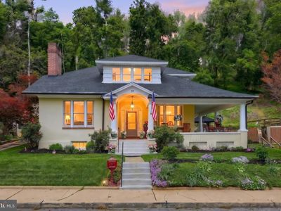 Property at 39 Cottage Ave, Glen Rock, PA