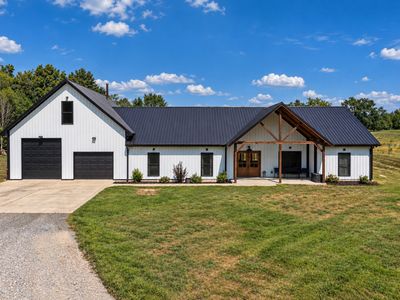103 Marty Robbins Rd