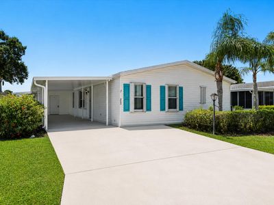 3733 Pendula Circle
