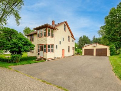 16 Boynton Ave