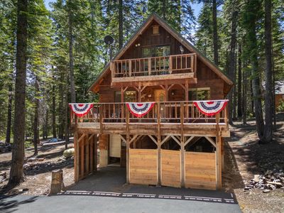 2435 Rollingwood Dr