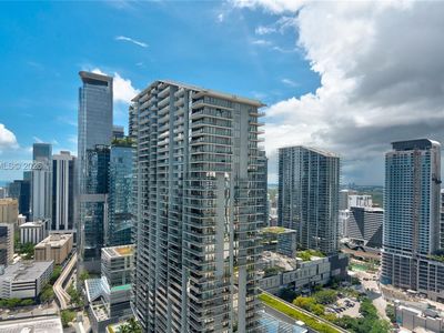 41 SE 5th St APT 2212
