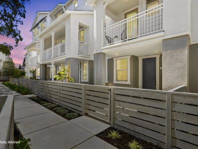 114 Oak Cir