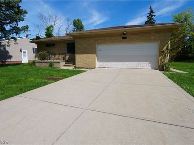 Property at 5931 Mayberry Ave, Mayfield Heights, OH
