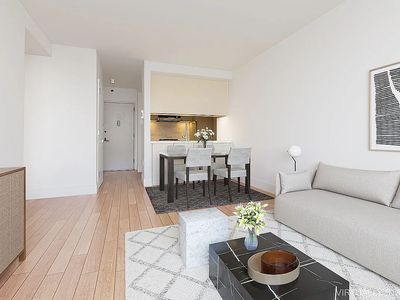 389 E 89th St APT 9E