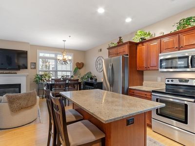 32 Rockway Ave Unit 4C