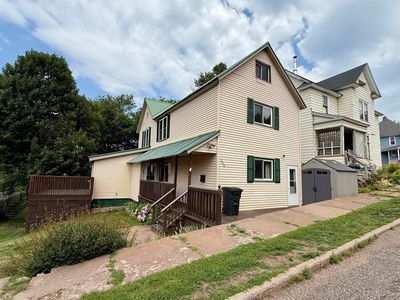 306 W Ely St