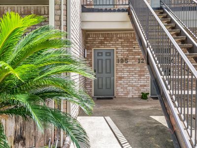 8100 Cambridge St APT 125