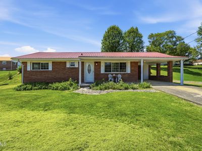 212 Alderman Dr