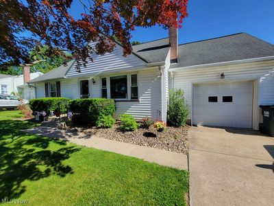880 Afton Ave