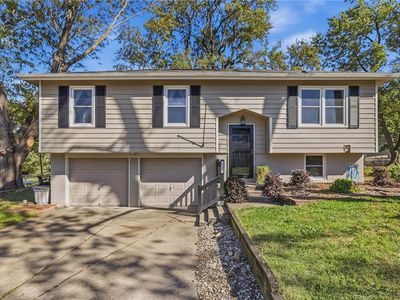 1505 Eastwood Rd