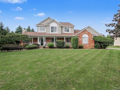2445 Elkridge Cir