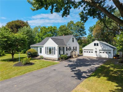 480 Pineview Dr