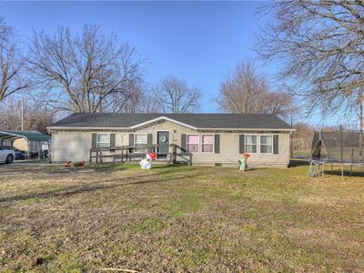 Property at 405 Falletti St, Frontenac, KS