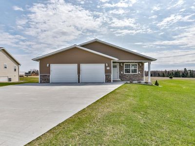 912 WATERSIDE STREET