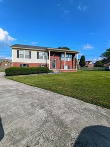 504 Scenic View Cir