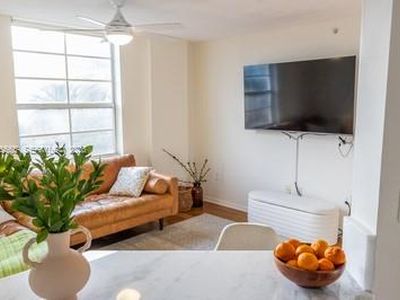 520 SE 5th Ave APT 3302