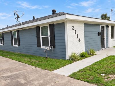Property at 2114 Simmons St, Lake Charles, LA