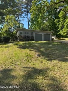 724 Elmwood Dr