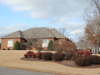 20203 Capitol Hill Dr