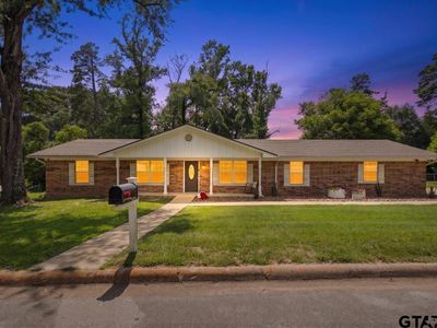 Property at 413 Angelina St, Jacksonville, TX