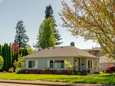 Property at 1550 NE 18th St, McMinnville, OR