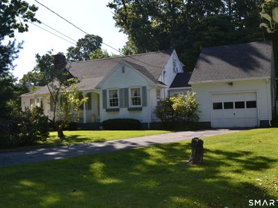7 Barrett Drive