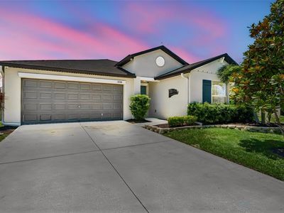 6388 Spider Lily Way