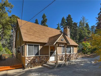 Property at 863 Oak Rd, Skyforest, CA
